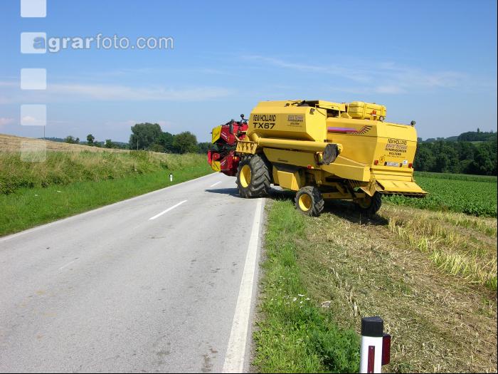 Drescher auf Straße 3