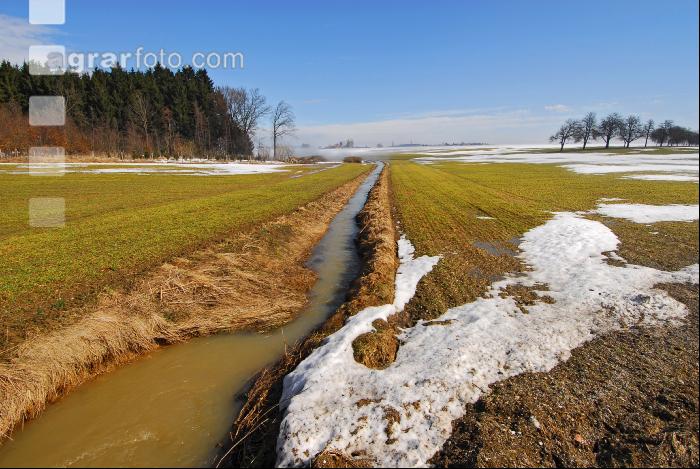 Schnee Schmelze 13