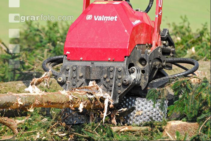 Harvester 66