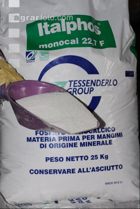 Monocalciumphosphat 2