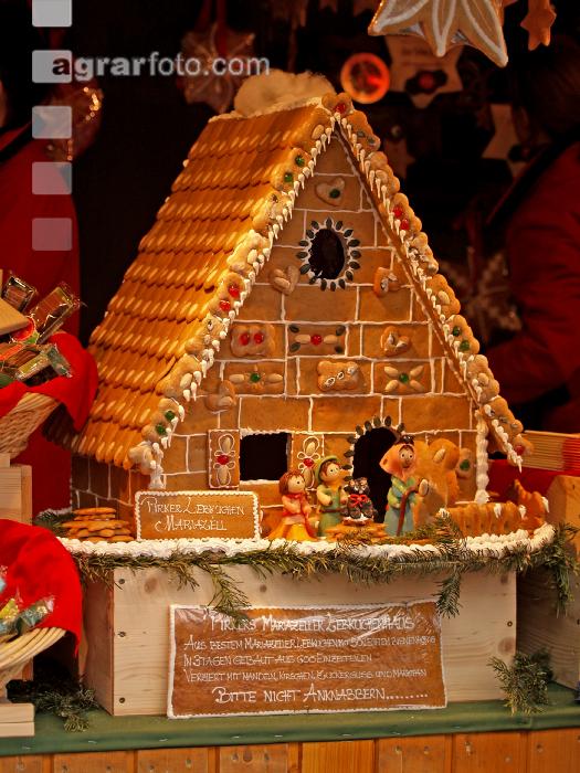 Lebkuchenhaus 1