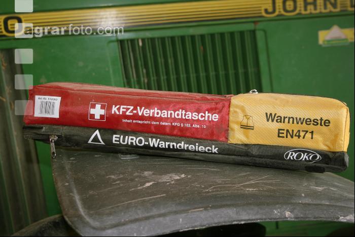 Verbandtasche Traktor