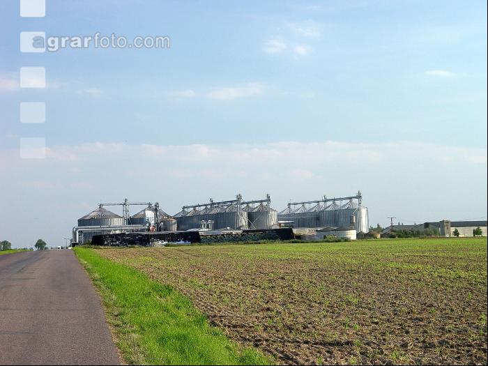 Getreidesilos J 1