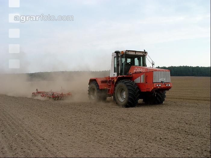 Ackern J 24
