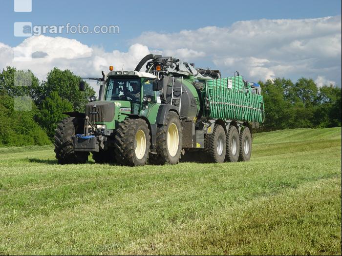 Güllefahren Fendt J 2