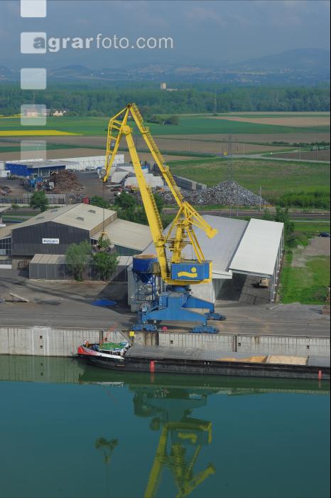 Hafen Verladung 1