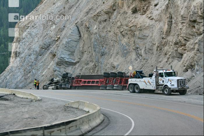 Trucks J 1