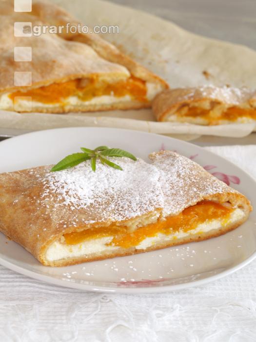 Marillenstrudel 1