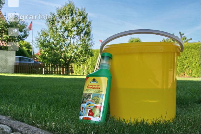 Garten Pflanzenschutz J 5