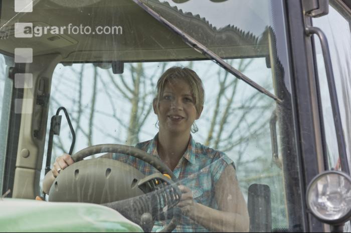 Frau als Betriebsleiter 24