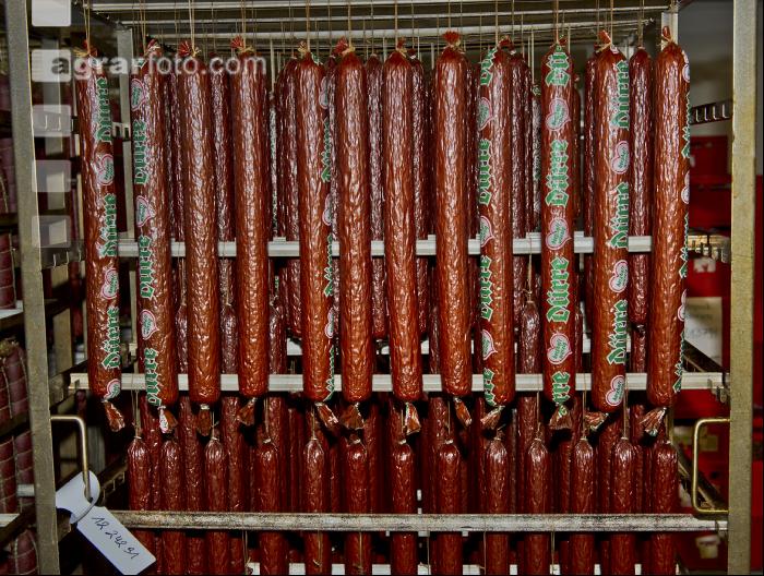 Wurstwaren 9