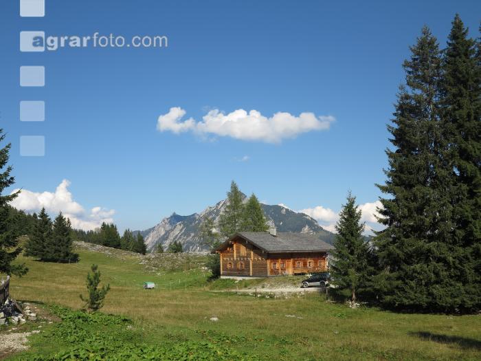 Almhütte