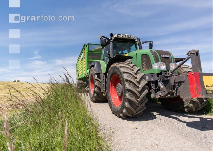 Grünschnittroggen transportieren 1