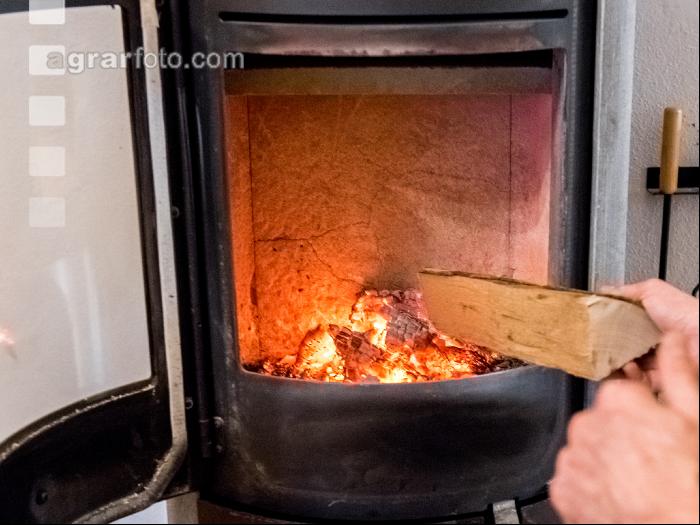 Heizen mit Holz Kaminofen 2