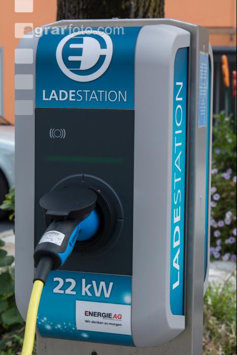 Elektro Ladestation 2