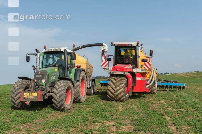 Gülleselbstfahrer 33