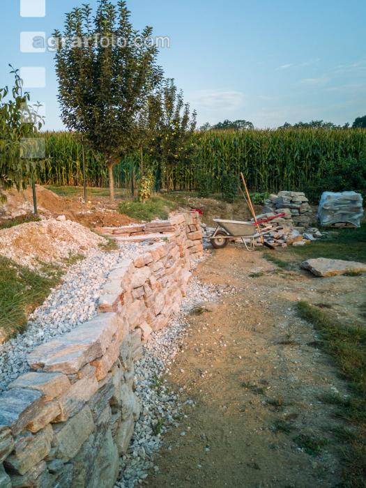 Trockensteinmauer 5