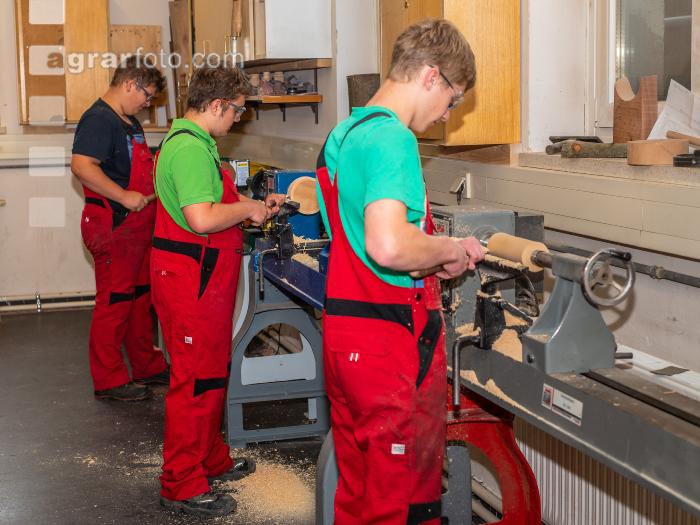 Holzbearbeitung Unterricht 3