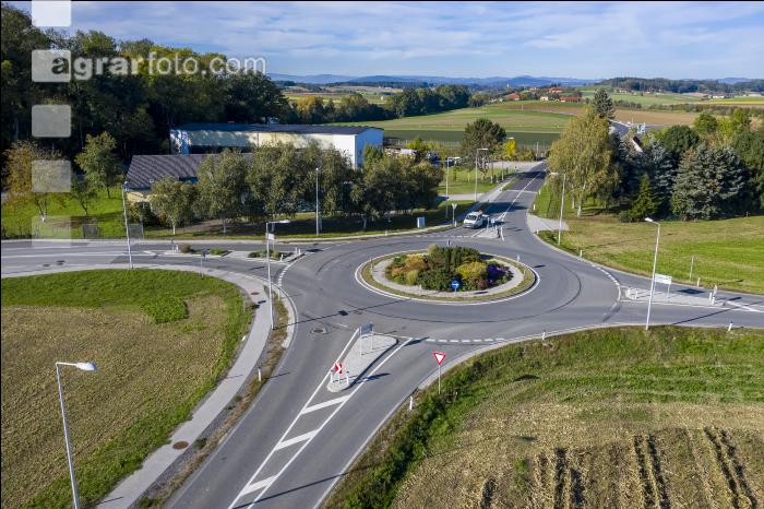 Kreisverkehr 3