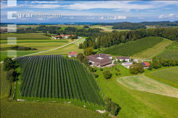 Bioapfelhof 16