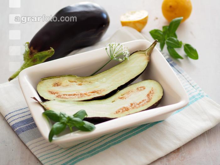 Aubergine 2