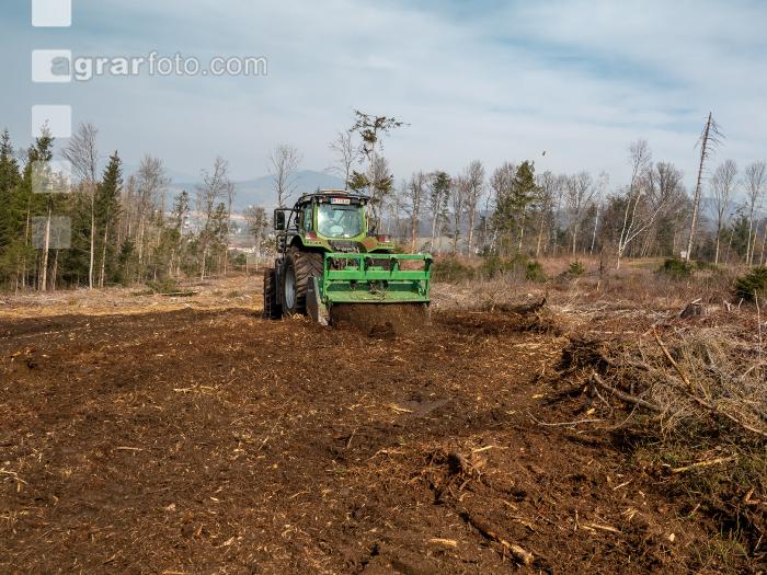 Forstmulcher 7