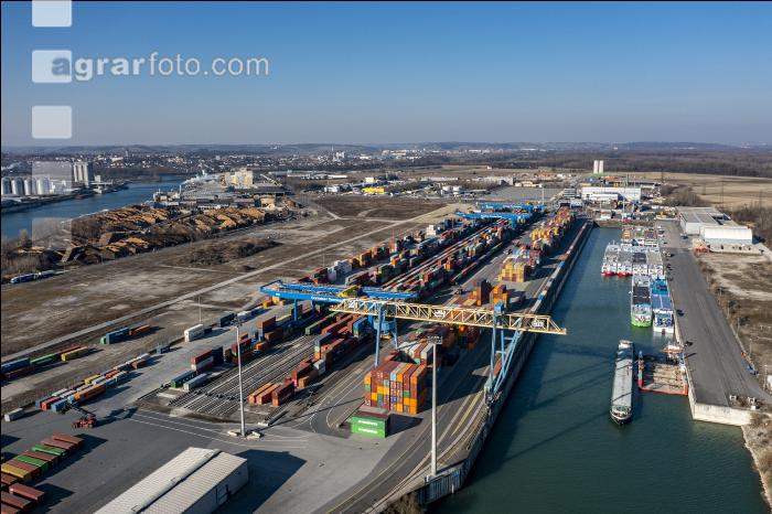Containerhafen 3