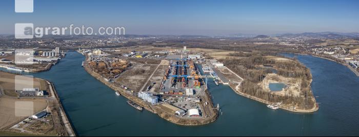 Containerhafen 6