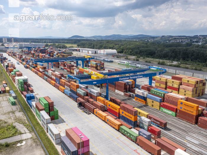 Containerhafen 11