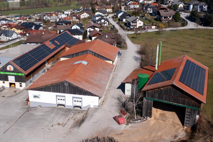 Photovoltaik und Heizwerk 2